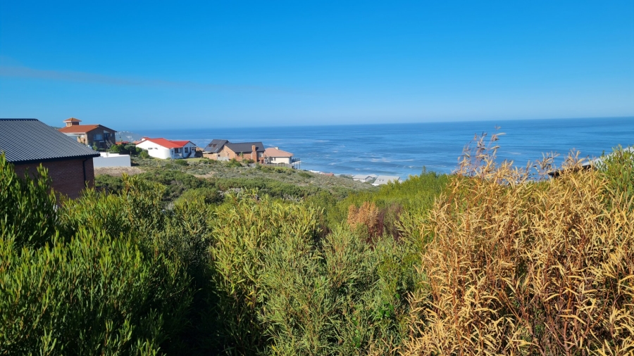  Bedroom Property for Sale in Dana Bay Western Cape